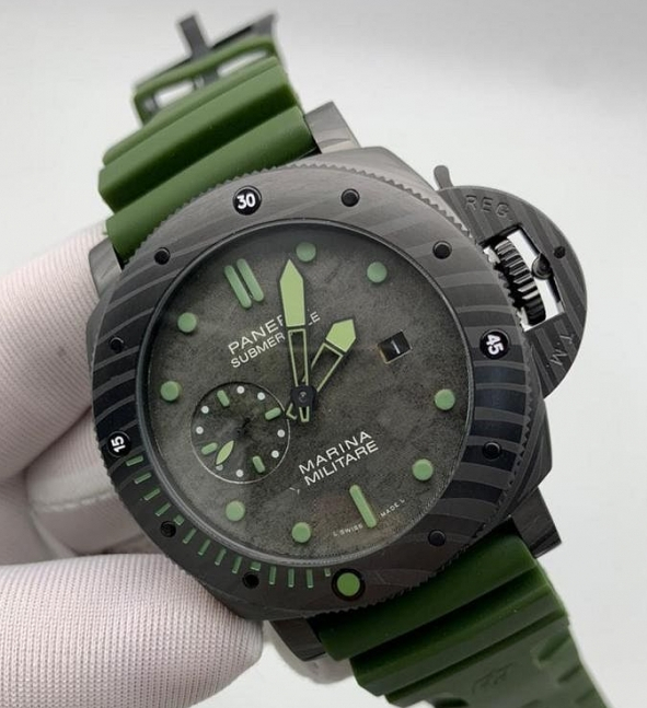 PANERAI LUMINOR SUBMERSIBLE Marina Militare Carbotech PAM00961